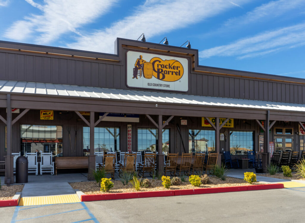 cracker barrel columbus ga