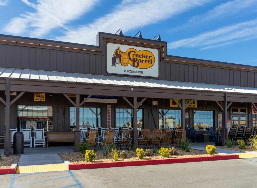 cracker barrel little rock ar